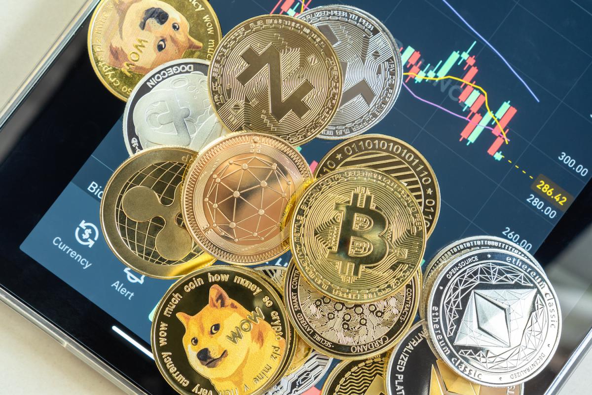 Cryptocurrencies, CEX, coins