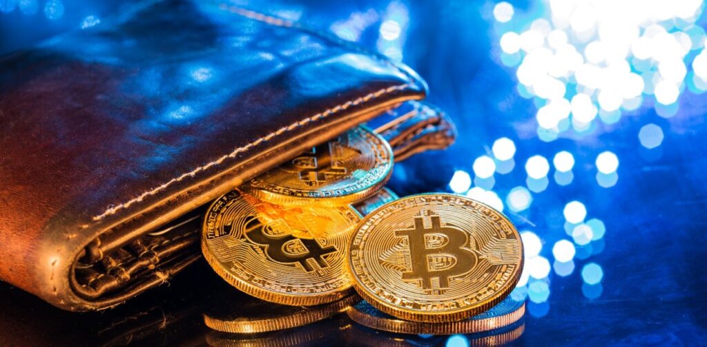 Hot Wallet vs Cold Wallet
